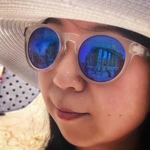 Meet your Posher, Yiwei